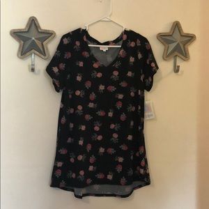 BNWT Lularoe Christy T- black with Roses XL